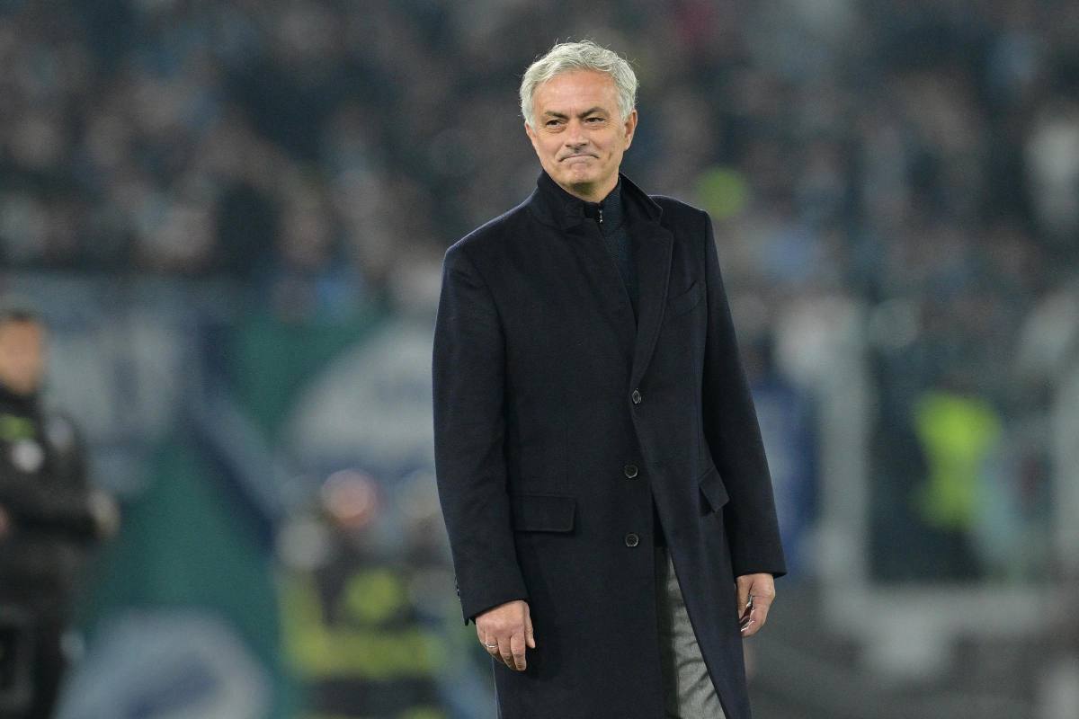 Mourinho torna in panchina e chiede Dybala e Tomori