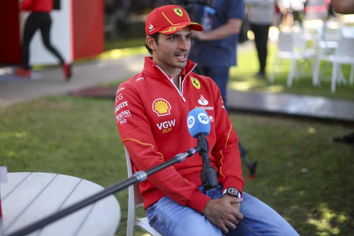 Carlos Sainz è caduto nella tentazione: il pilota non ha saputo resistere