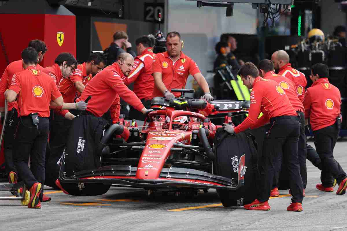 Si accende la rivalità Leclerc-Sainz!