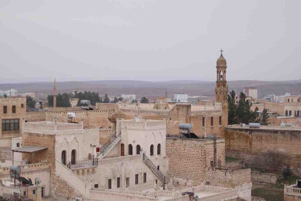 Hercai, la città di Midyat