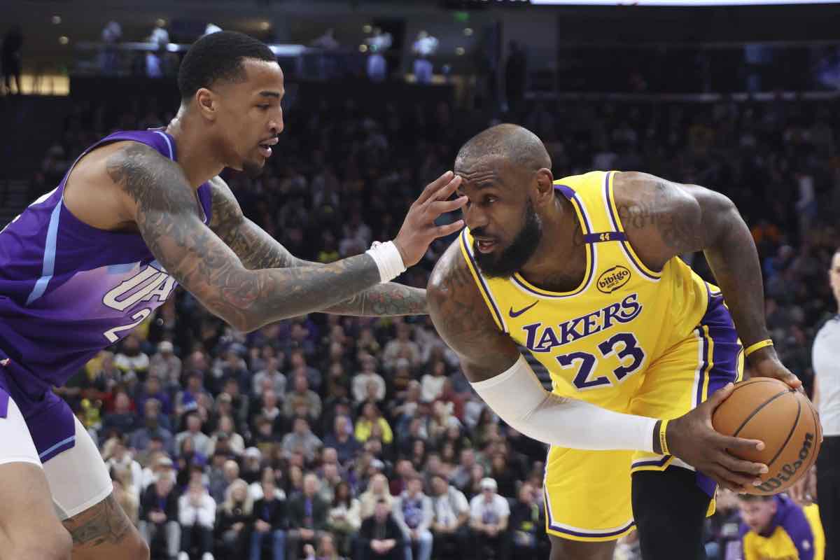 John Collins e Lebron James