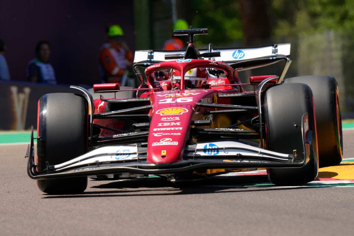 Charles Leclerc in pista