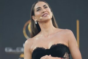 Melissa Satta in posa