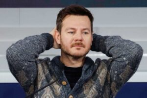 Alessandro Cattelan deluso