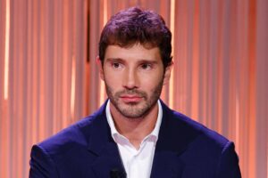 Stefano De Martino serio