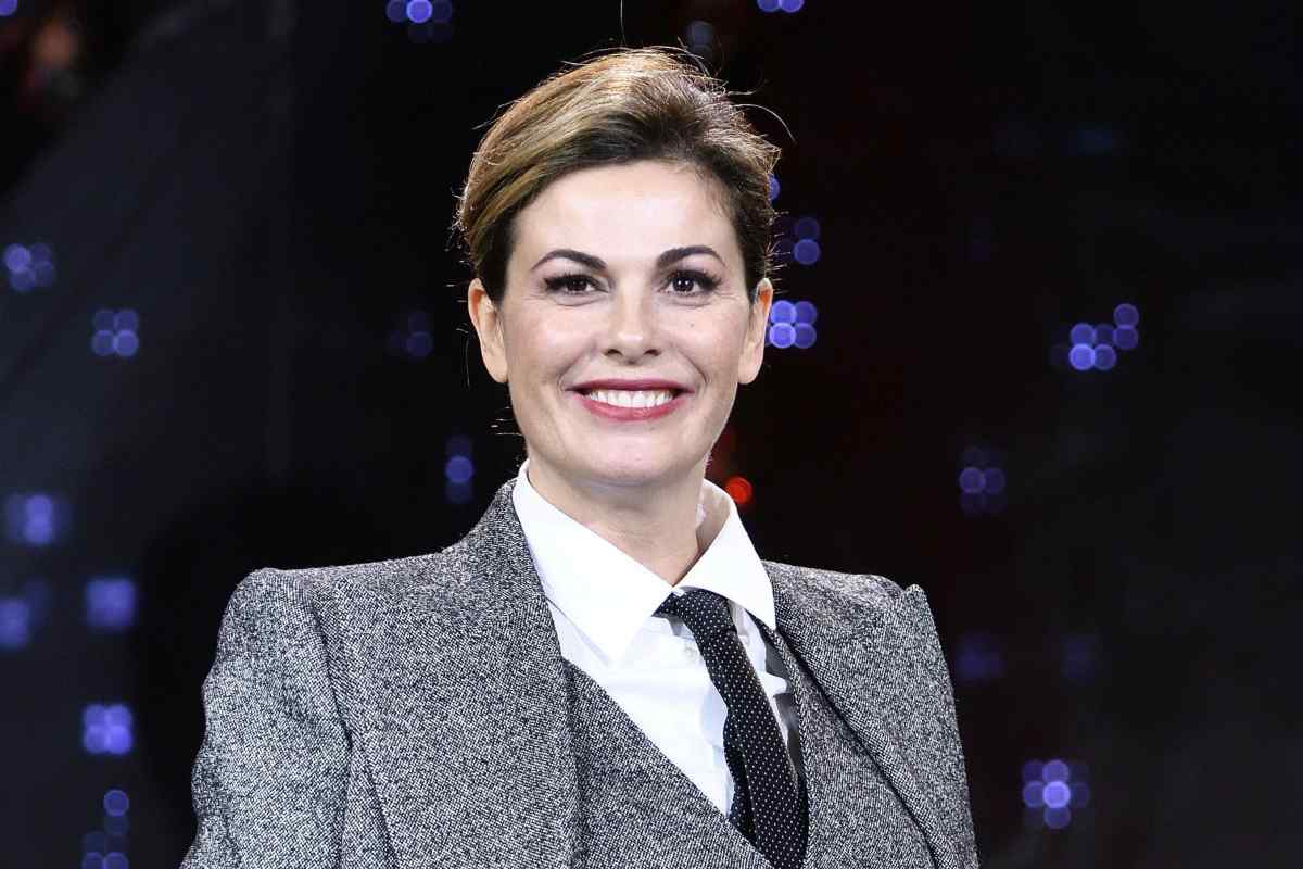 Vanessa Incontrada in posa