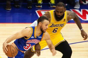 Curry e LeBron James