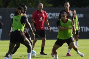 Giocatori Milan con Allegri
