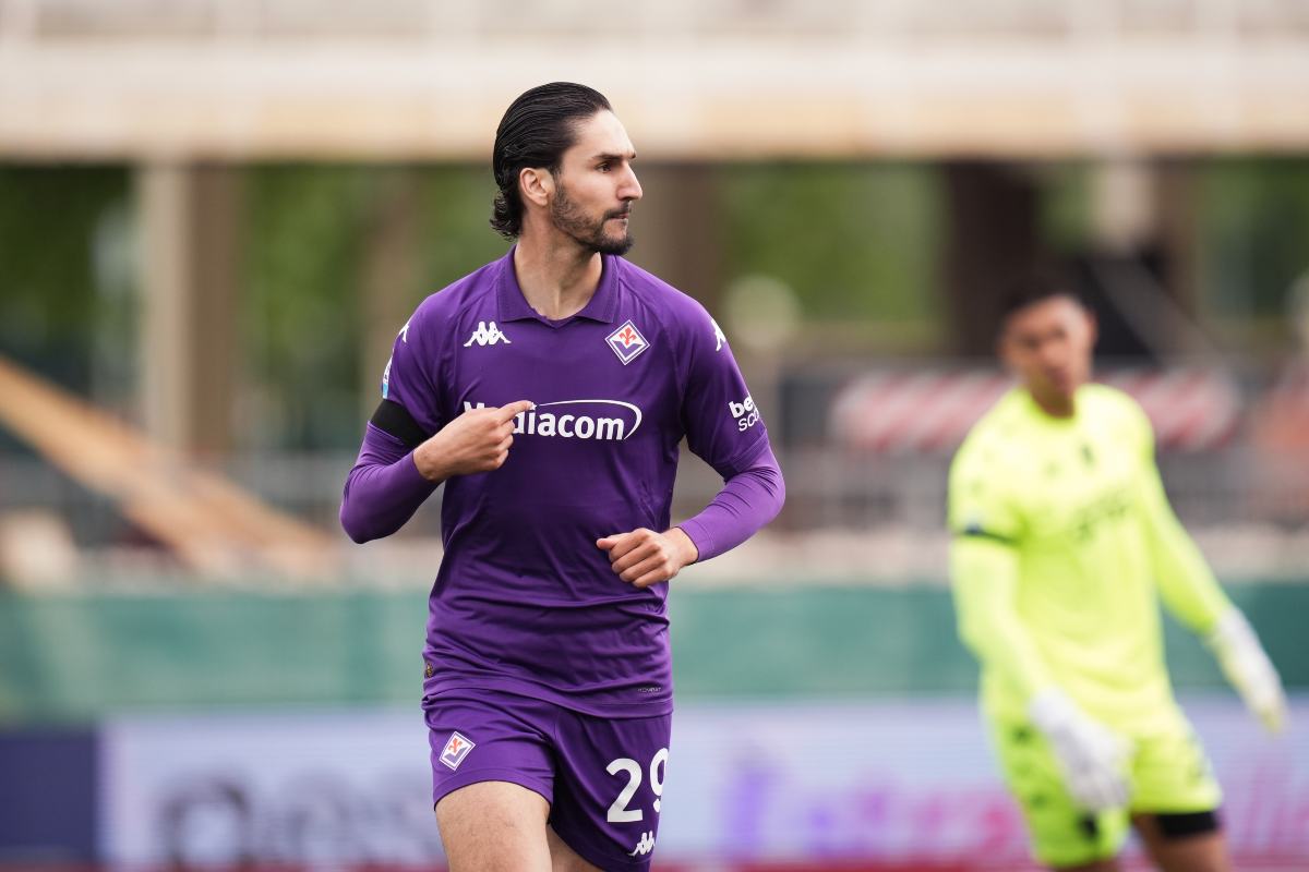 Yacine Adli in campo