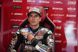 Marquez serio