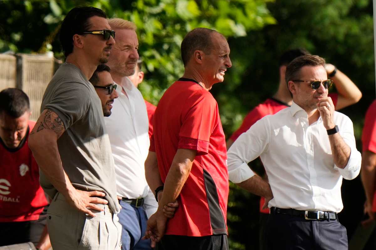 La dirigenza del Milan osserva