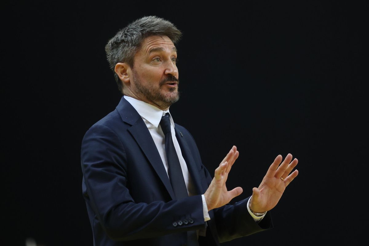 Pozzecco serio