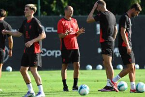 Calciatori del Milan in allenamento